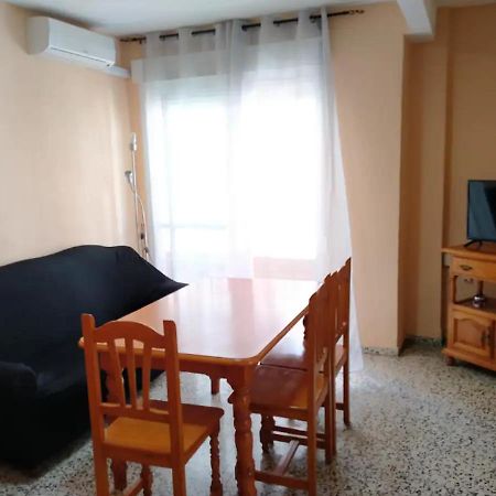 Apartamento 3 Dormitorios Frente A Hospital De Traumatologia Granada Esterno foto